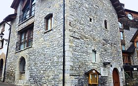 Abadia Del Pirineo